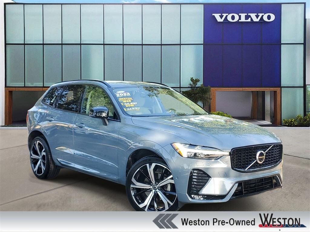 2023 VOLVO XC60