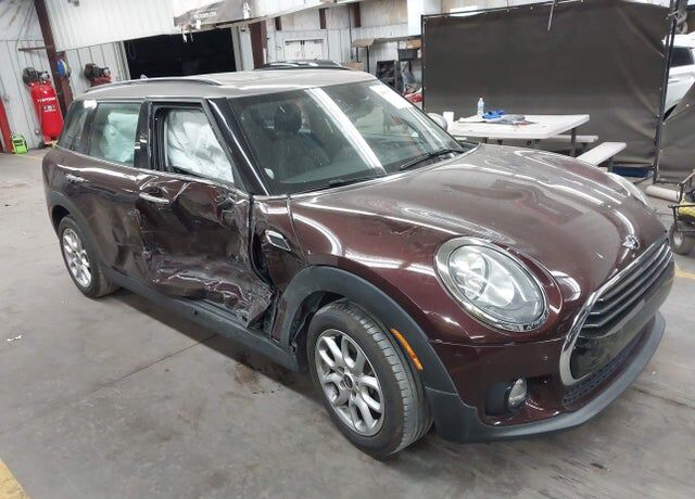 2017 MINI Clubman
