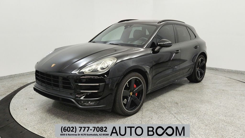 2015 PORSCHE Macan