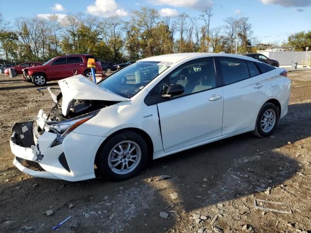 2016 TOYOTA PRIUS