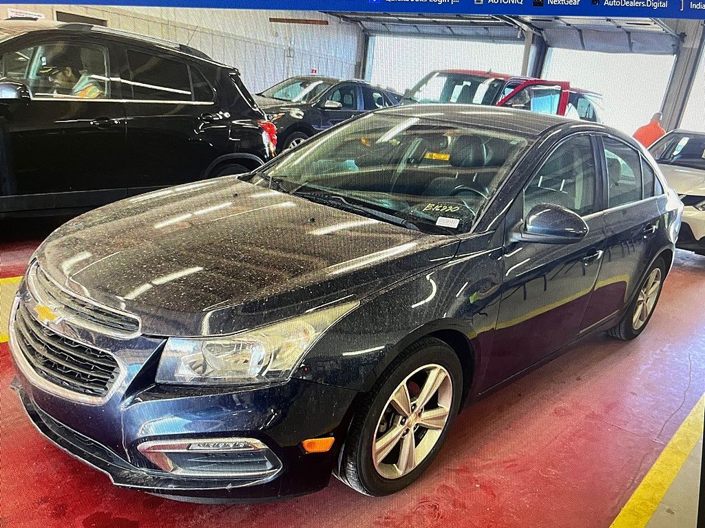 2015 CHEVROLET Cruze