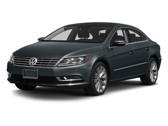 2013 VOLKSWAGEN Passat