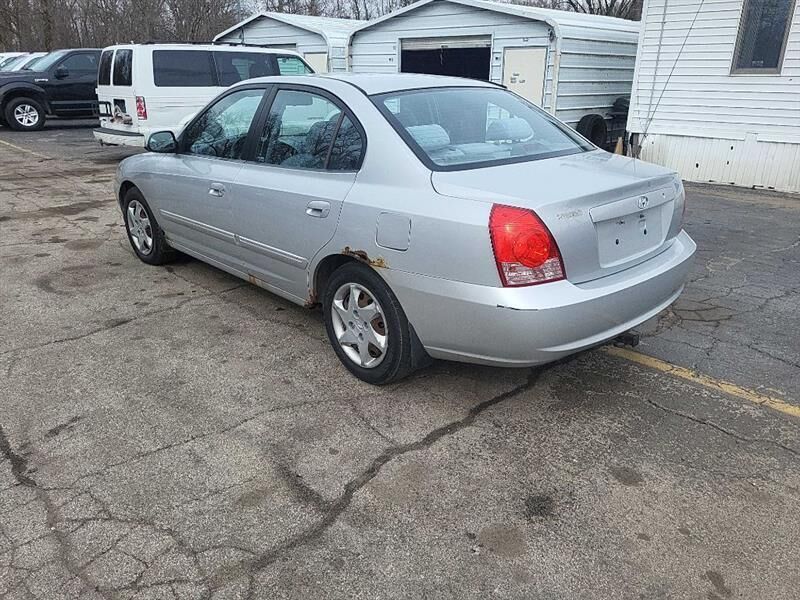 2006 HYUNDAI Elantra