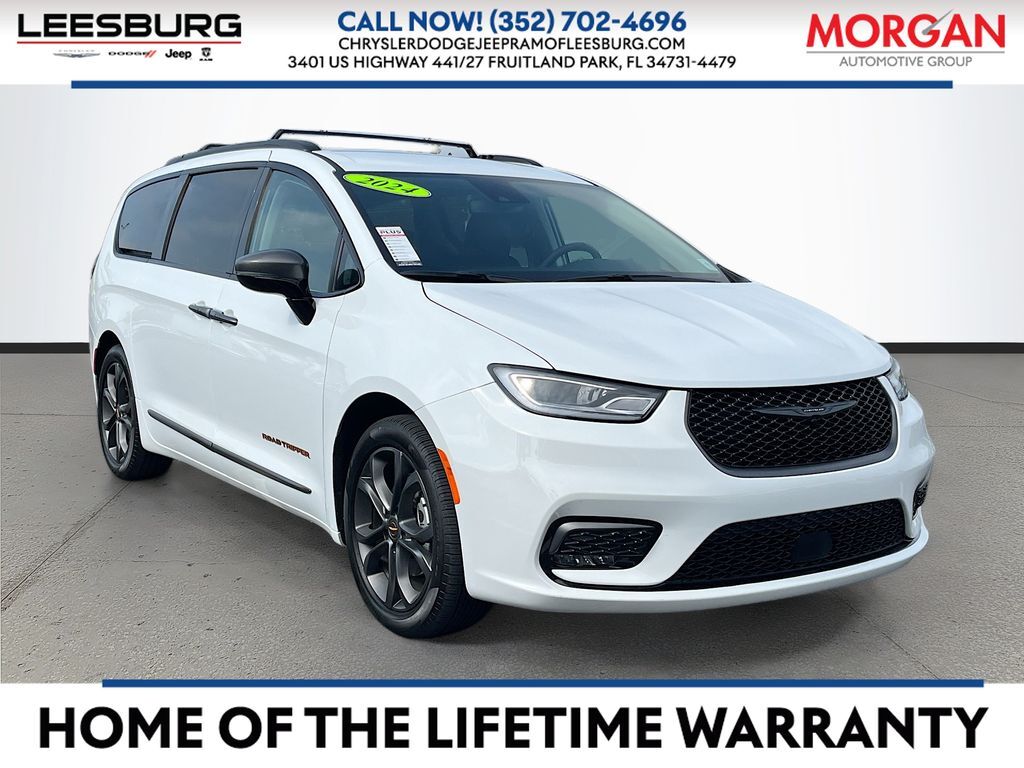 2024 CHRYSLER Pacifica