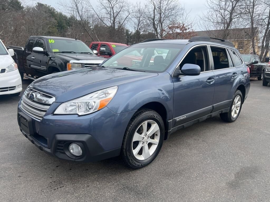 2014 SUBARU Outback