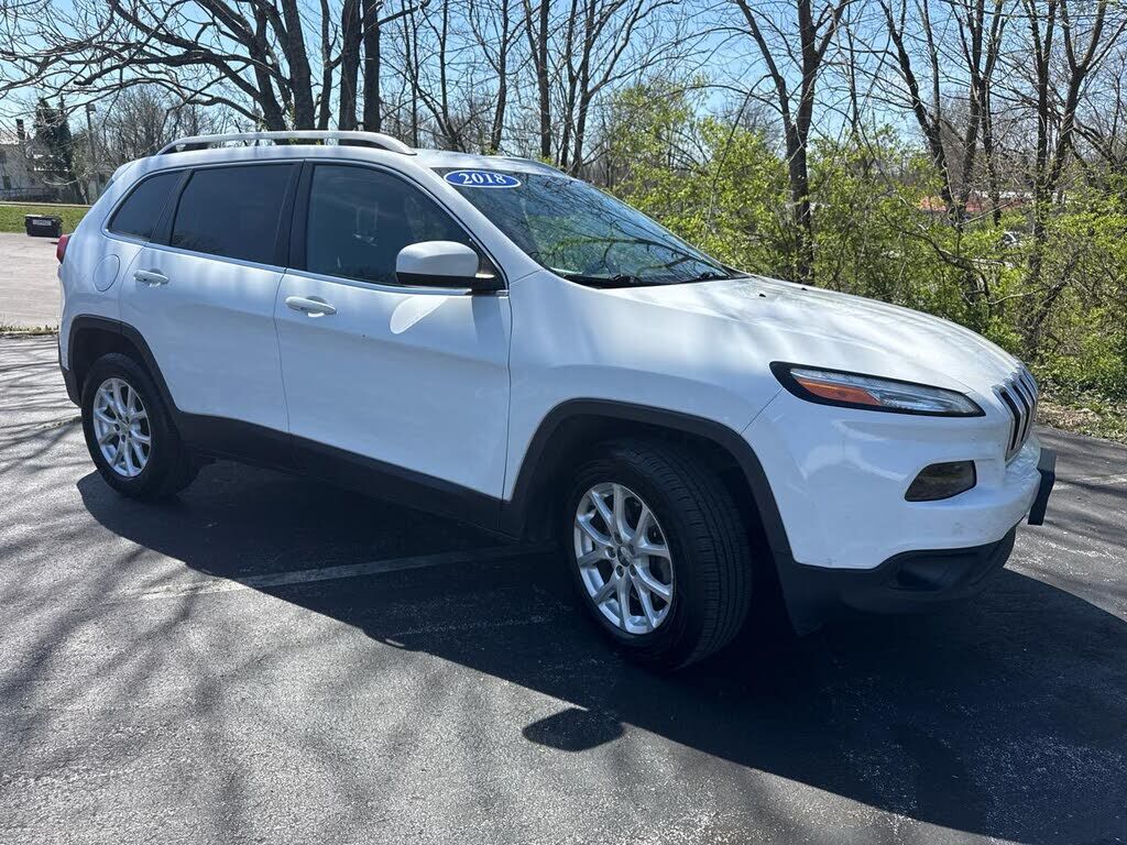 2018 JEEP Cherokee