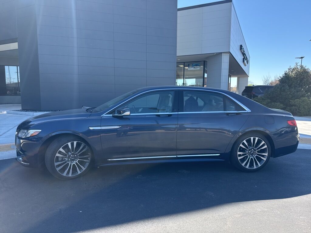 2017 LINCOLN Continental