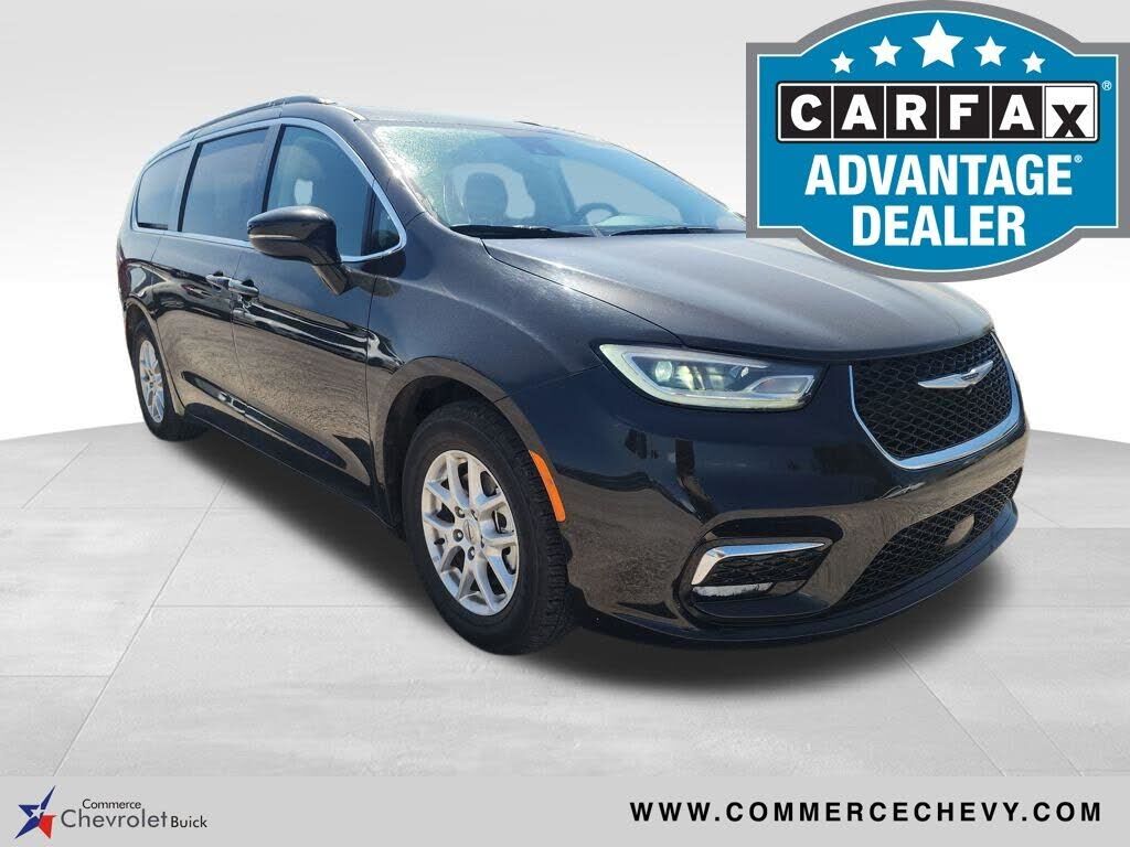 2022 CHRYSLER Pacifica