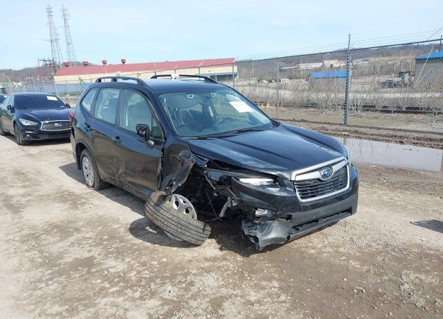 2019 SUBARU Forester