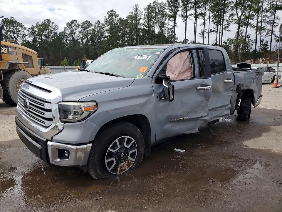 2018 TOYOTA Tundra
