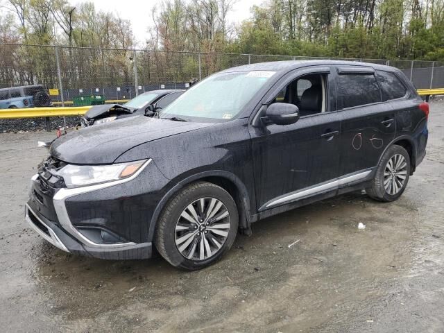 2019 MITSUBISHI Outlander