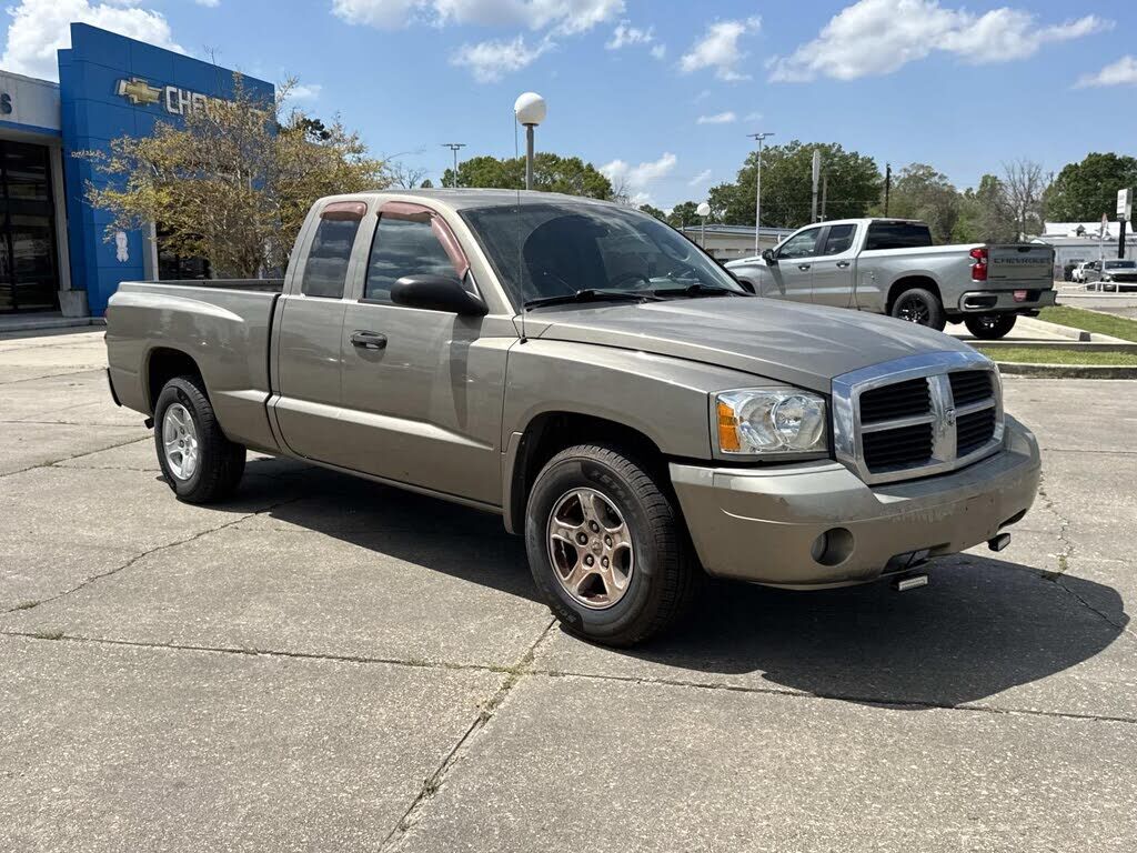 2006 DODGE Dakota
