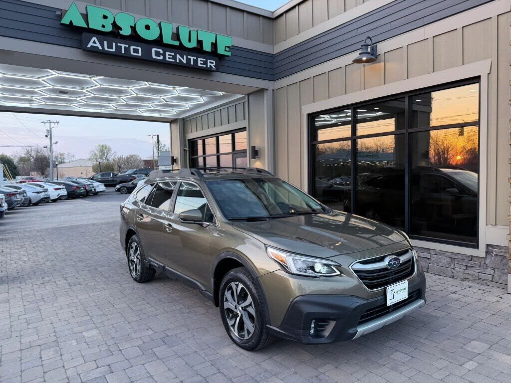 2020 SUBARU Outback