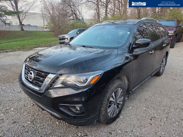 2020 NISSAN Pathfinder