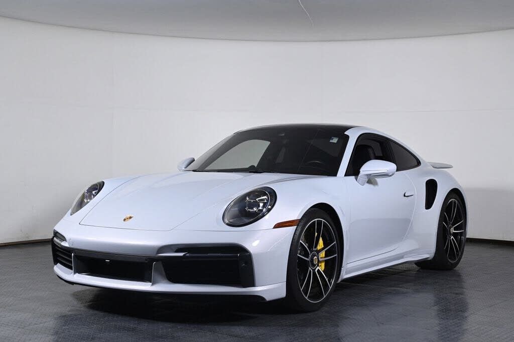 2024 PORSCHE 911