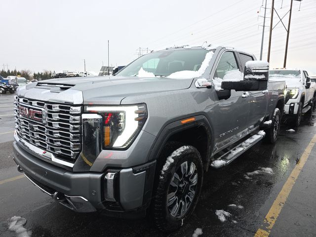2025 GMC Sierra HD