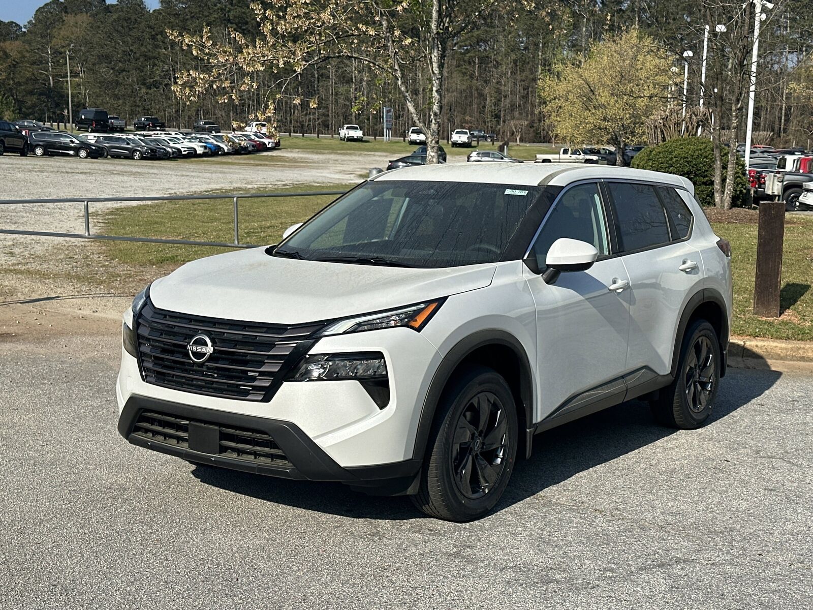 2026 NISSAN Rogue