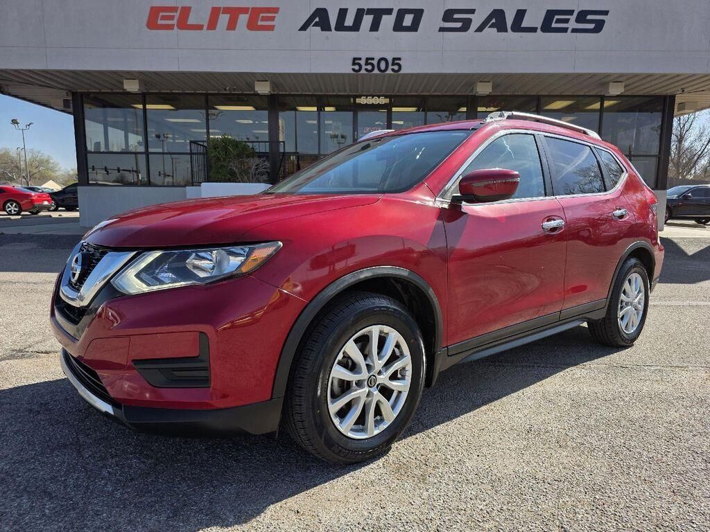 2017 NISSAN Rogue