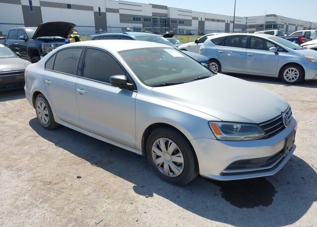 2015 VOLKSWAGEN Jetta