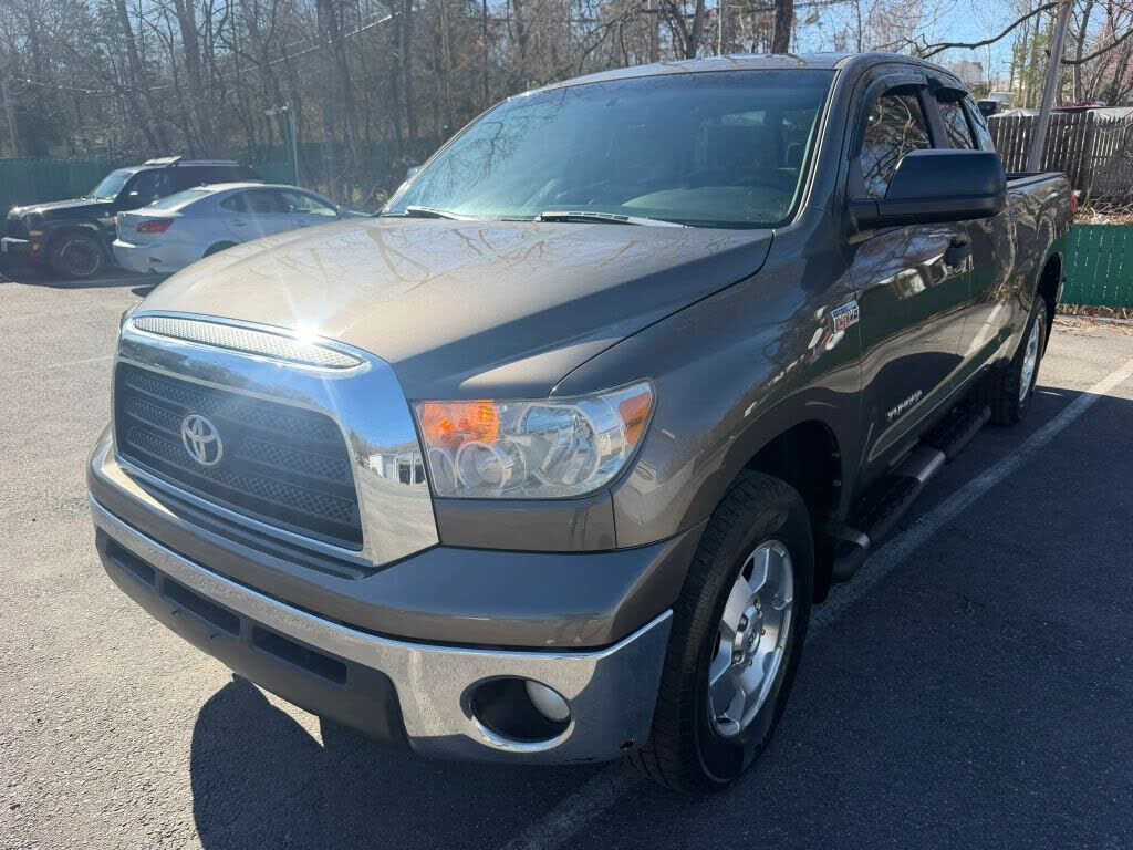 2008 TOYOTA Tundra