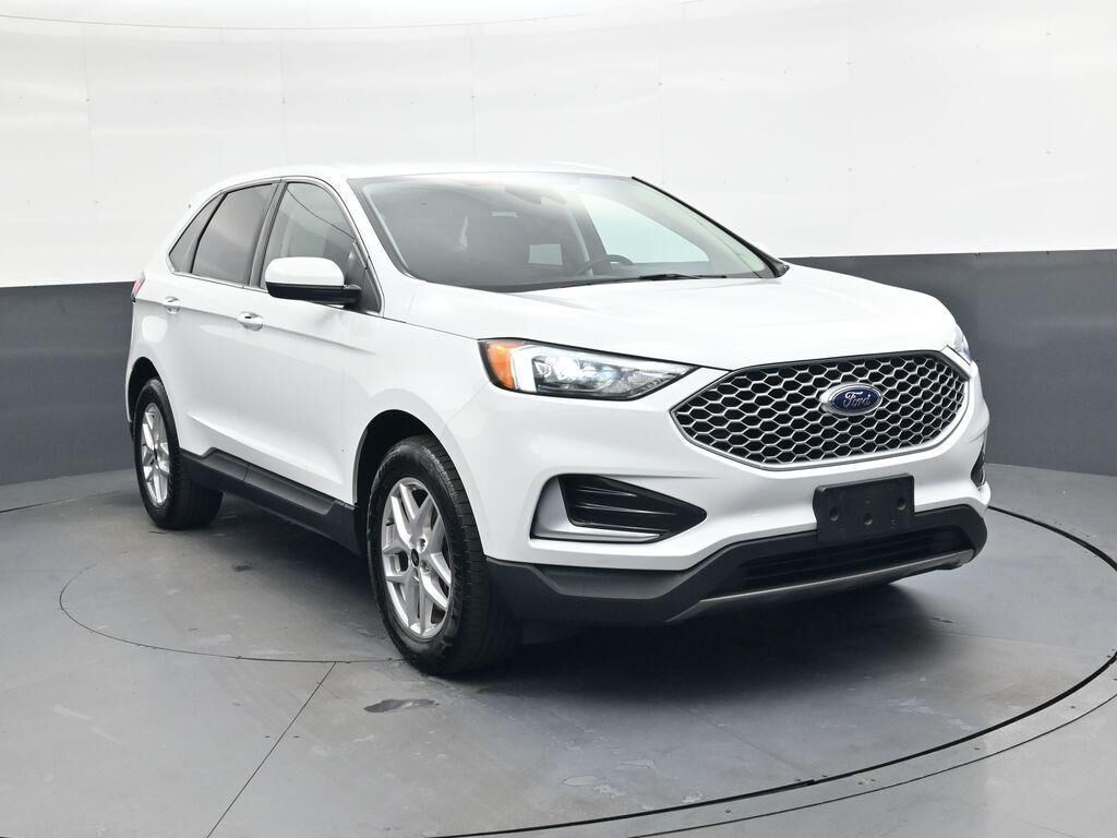 2023 FORD Edge