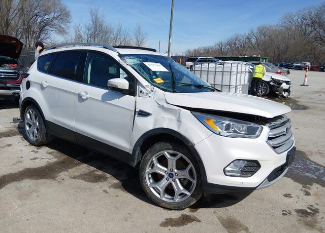 2017 FORD Escape