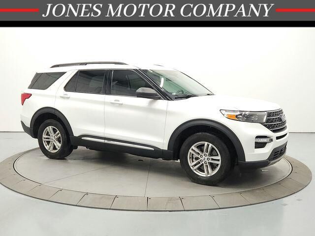 2024 FORD Explorer