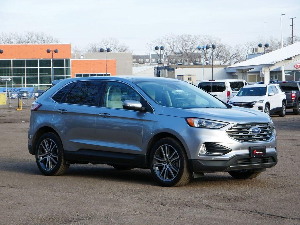 2024 FORD Edge