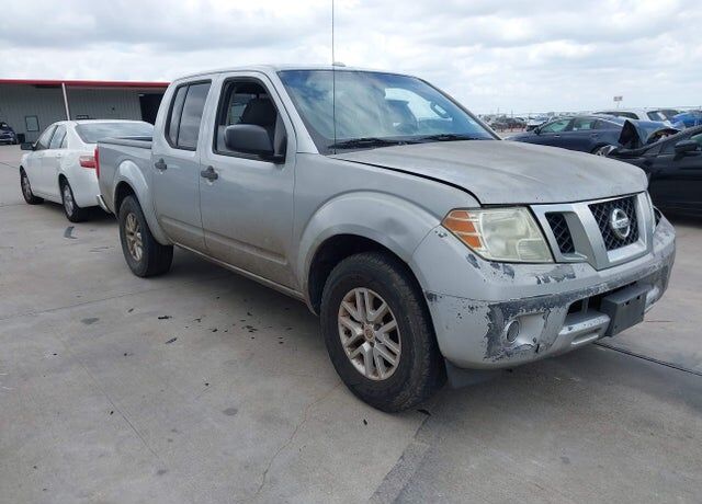 2015 NISSAN Frontier