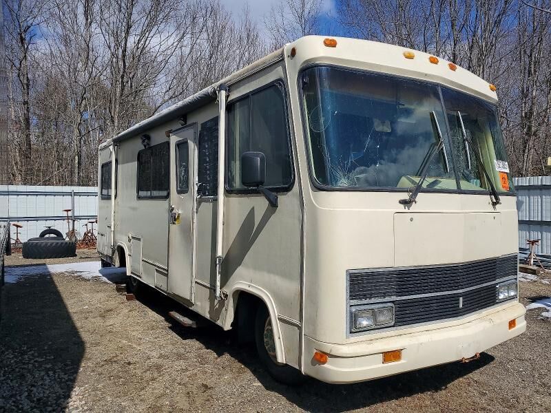 1990 CHEVROLET P - Series