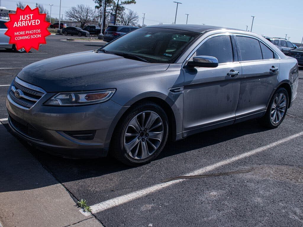 2012 FORD Taurus