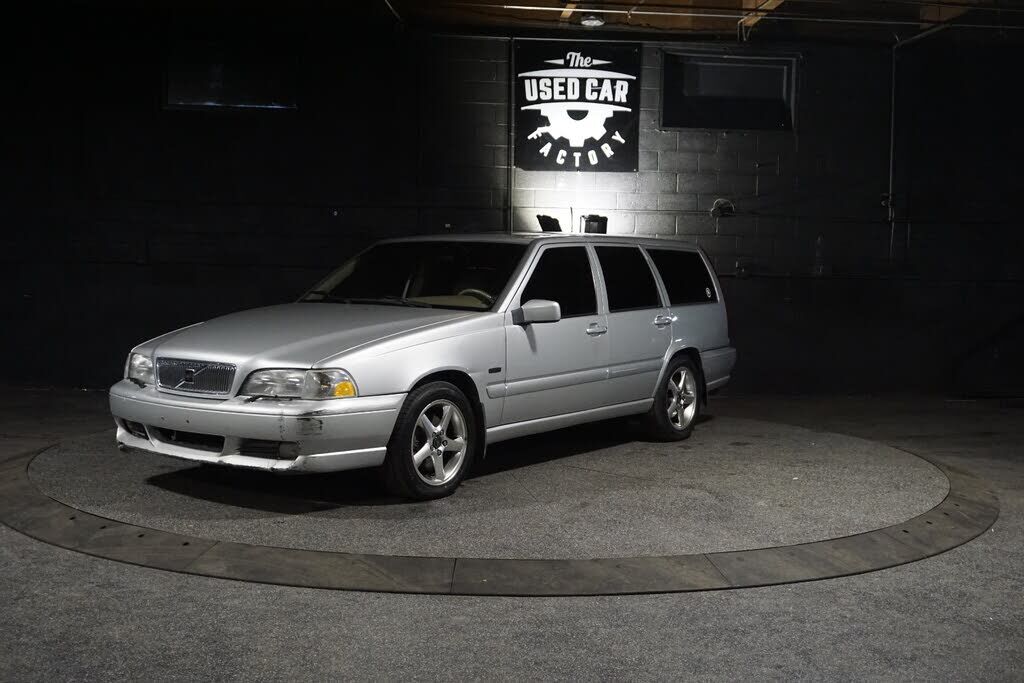 1998 VOLVO V70