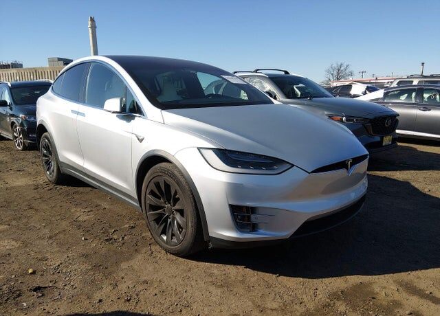 2017 TESLA Model X