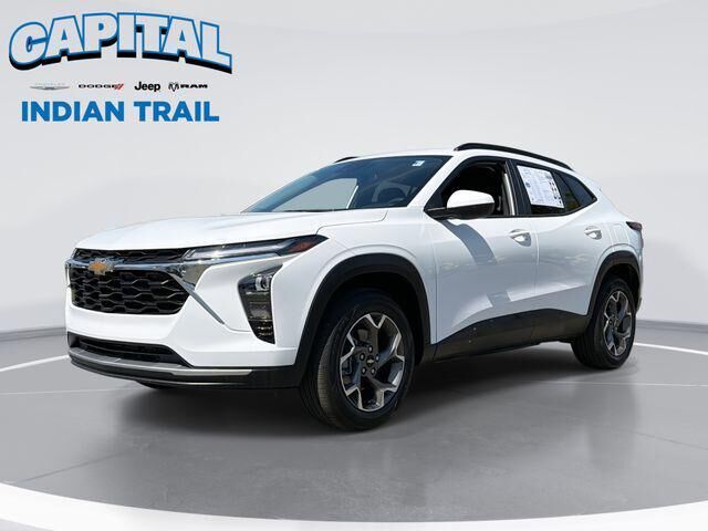 2026 CHEVROLET Trax