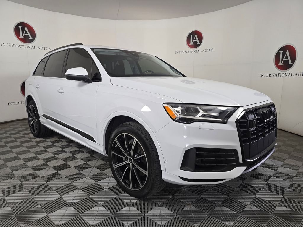 2023 AUDI Q7