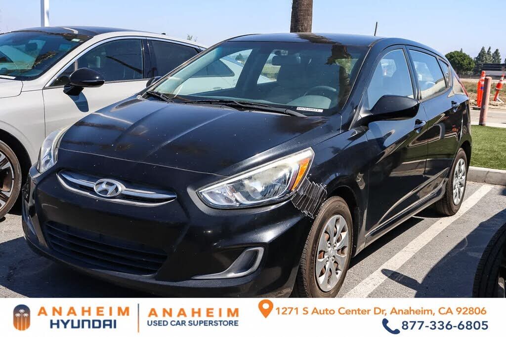 2016 HYUNDAI Accent