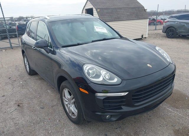 2016 PORSCHE Cayenne
