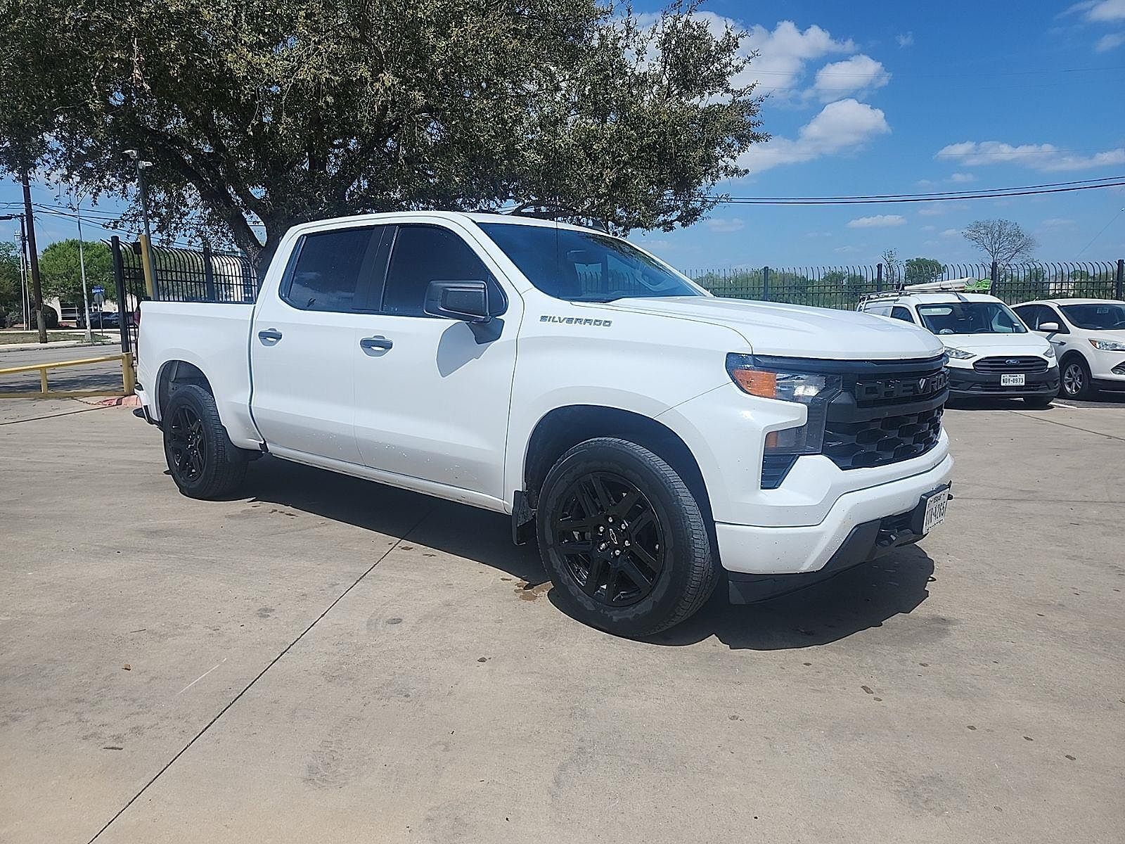 2023 CHEVROLET Silverado