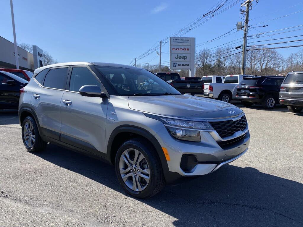 2023 KIA Seltos