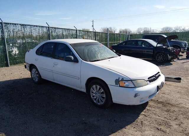 1999 NISSAN Altima