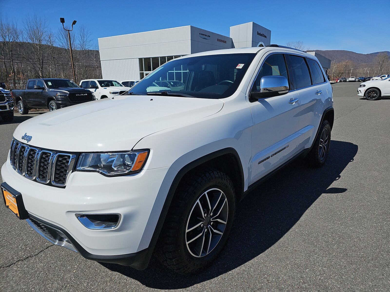 2022 JEEP Grand Cherokee