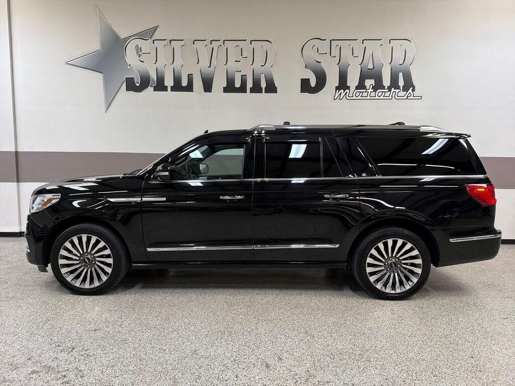 2019 LINCOLN Navigator L