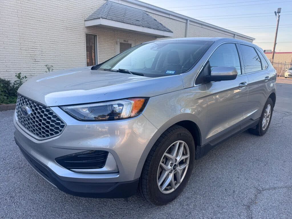 2023 FORD Edge