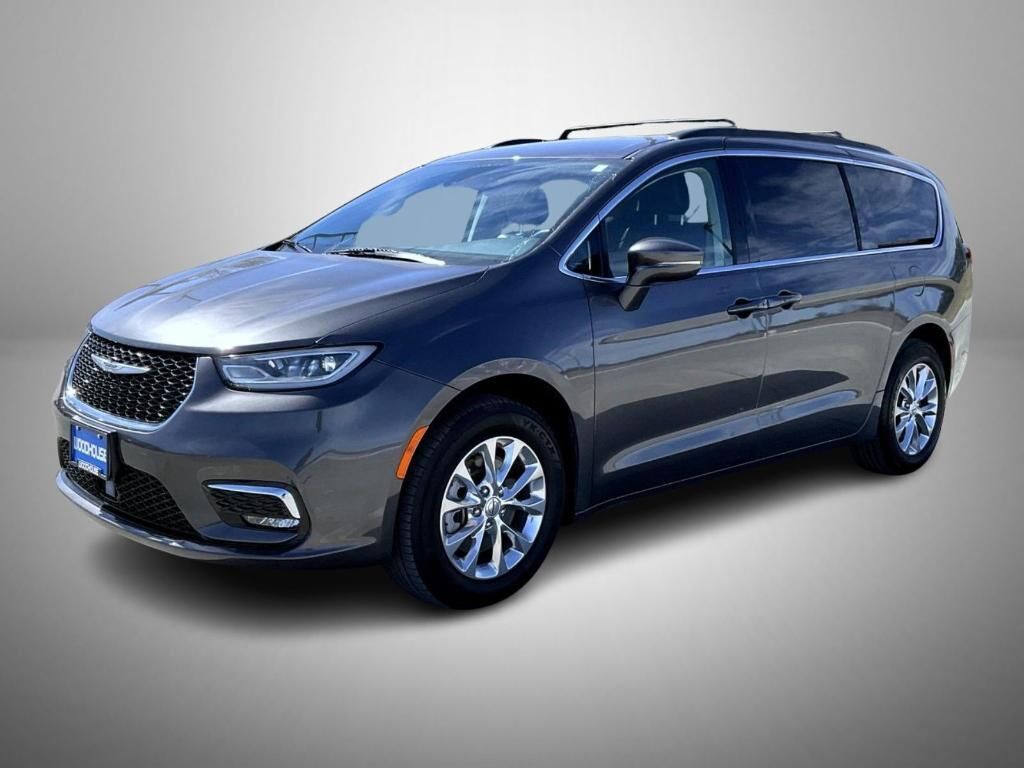 2022 CHRYSLER Pacifica
