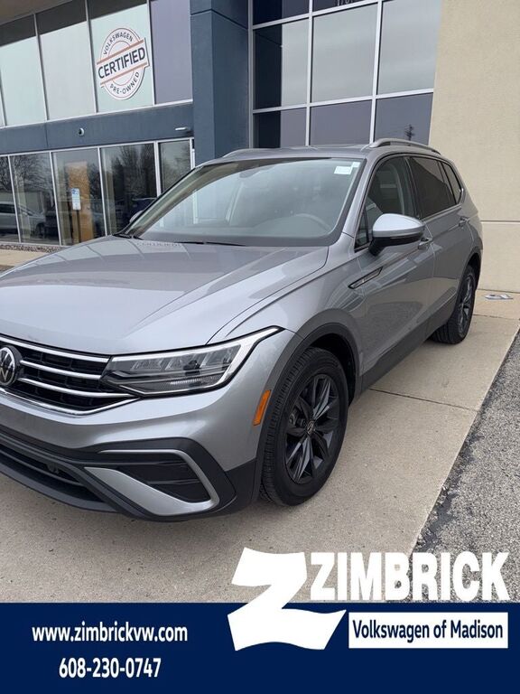2022 VOLKSWAGEN Tiguan