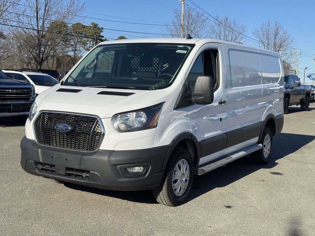 2024 FORD Transit