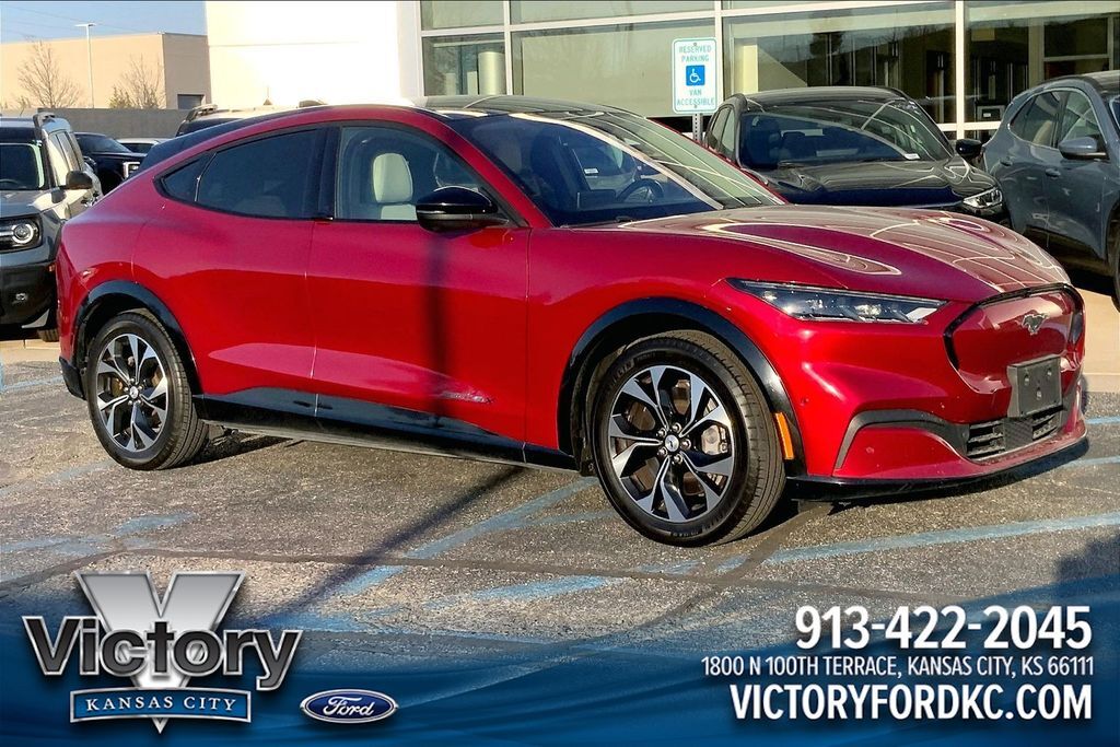2021 FORD Mach-E