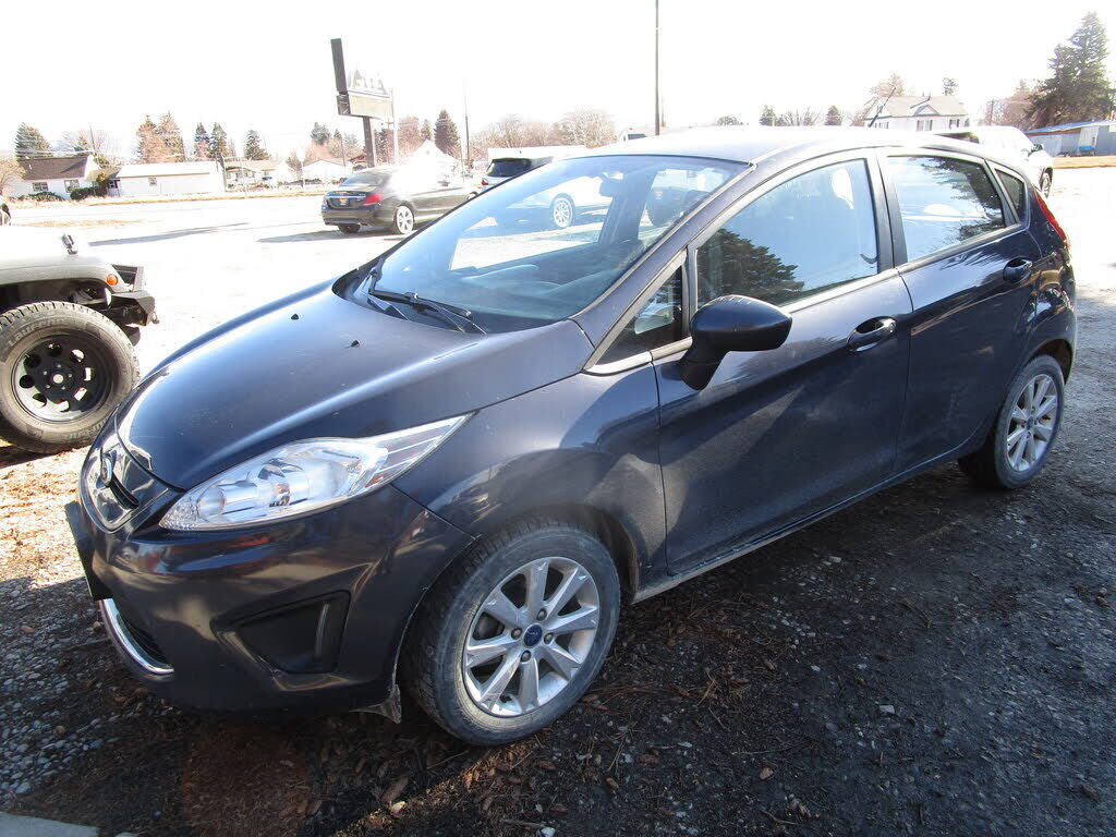 2012 FORD Fiesta