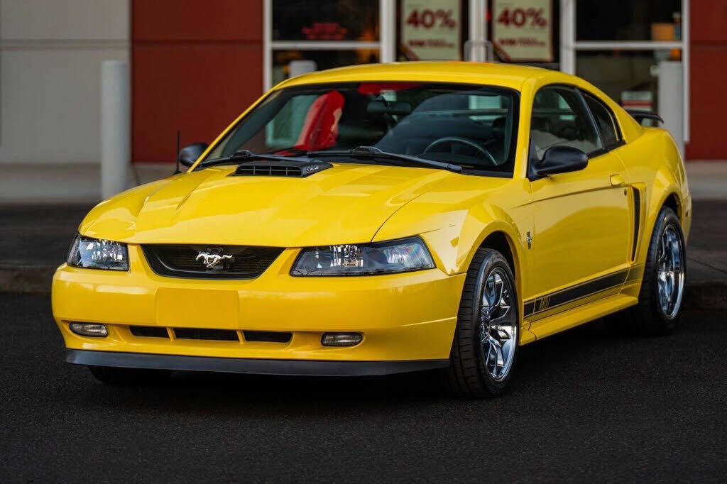 2003 FORD Mustang