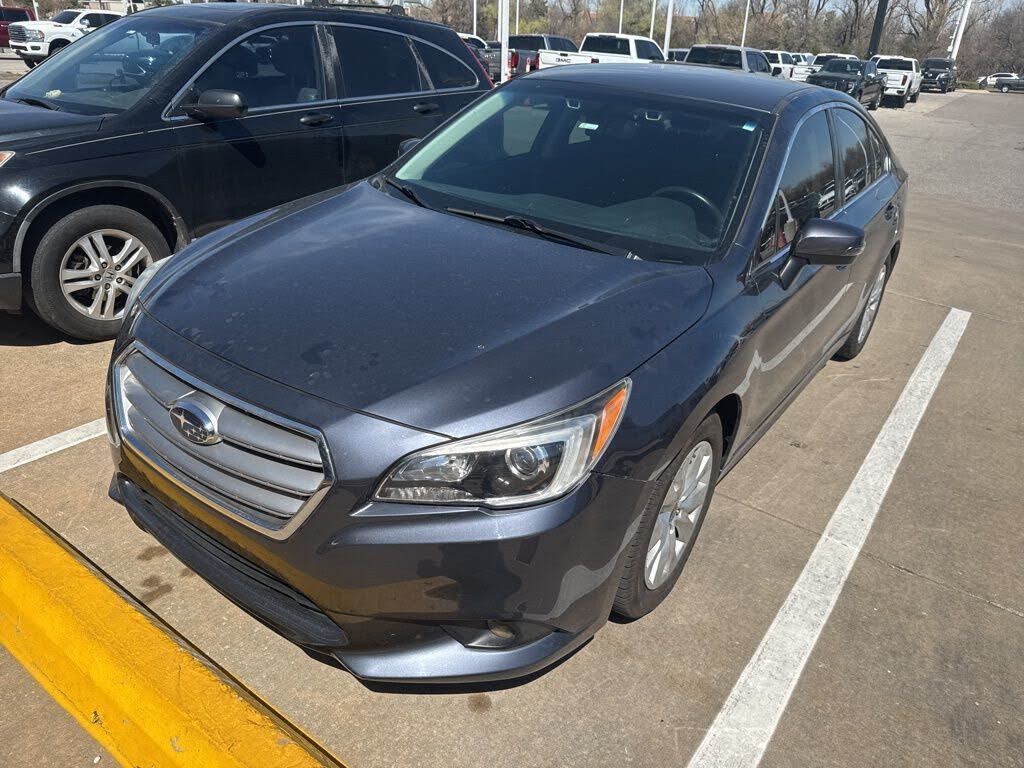 2017 SUBARU Legacy